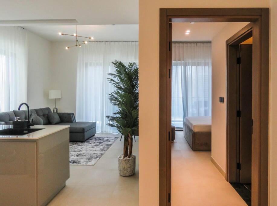 Stylish 2 Bedroom In Binghatti, Business Bay Ντουμπάι Εξωτερικό φωτογραφία